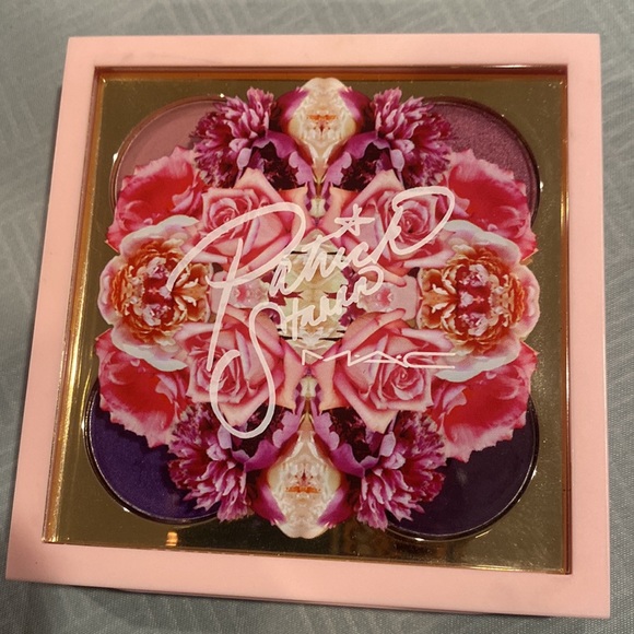 MAC X Patrick Starrr Stay with Me Eyeshadow Quad - Picture 3 of 3